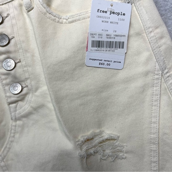 Free People Skirt Women Sz 28 Cream Denim Distressed Button Fly We The Free NWT - Picture 3 of 9